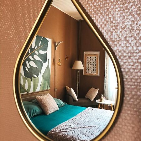 Chambre Salle De Bain Partagee Cognac Exterior foto