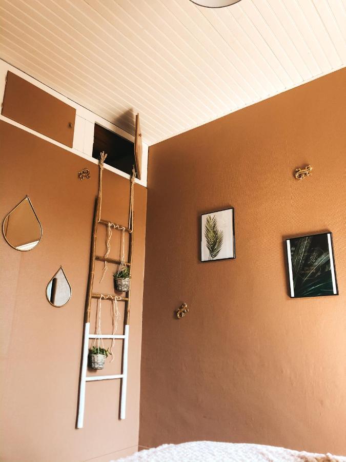 Chambre Salle De Bain Partagee Cognac Exterior foto